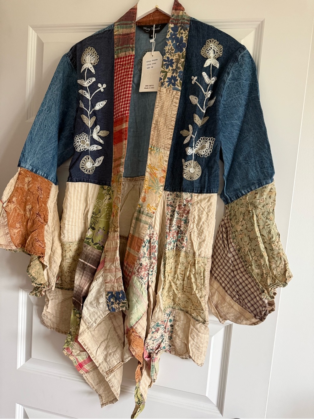 Young Threads Patchwork Embroidered Boho Kimono NWT M - Picture 2 of 12